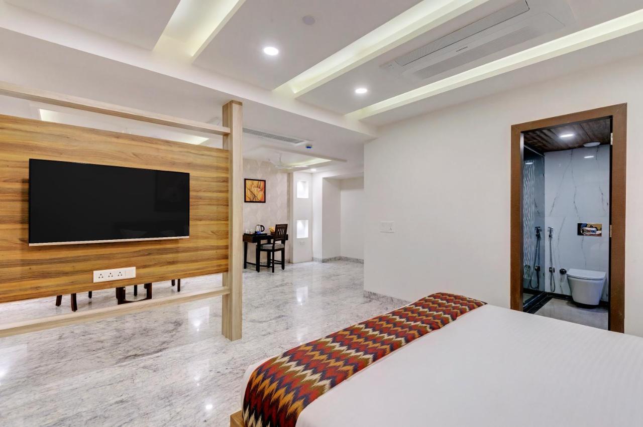 Click Collection Jaipur, Sindhi Camp Hotel Exterior photo